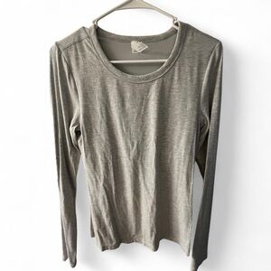 Yogalicious Heather Gray Long Sleeve Top